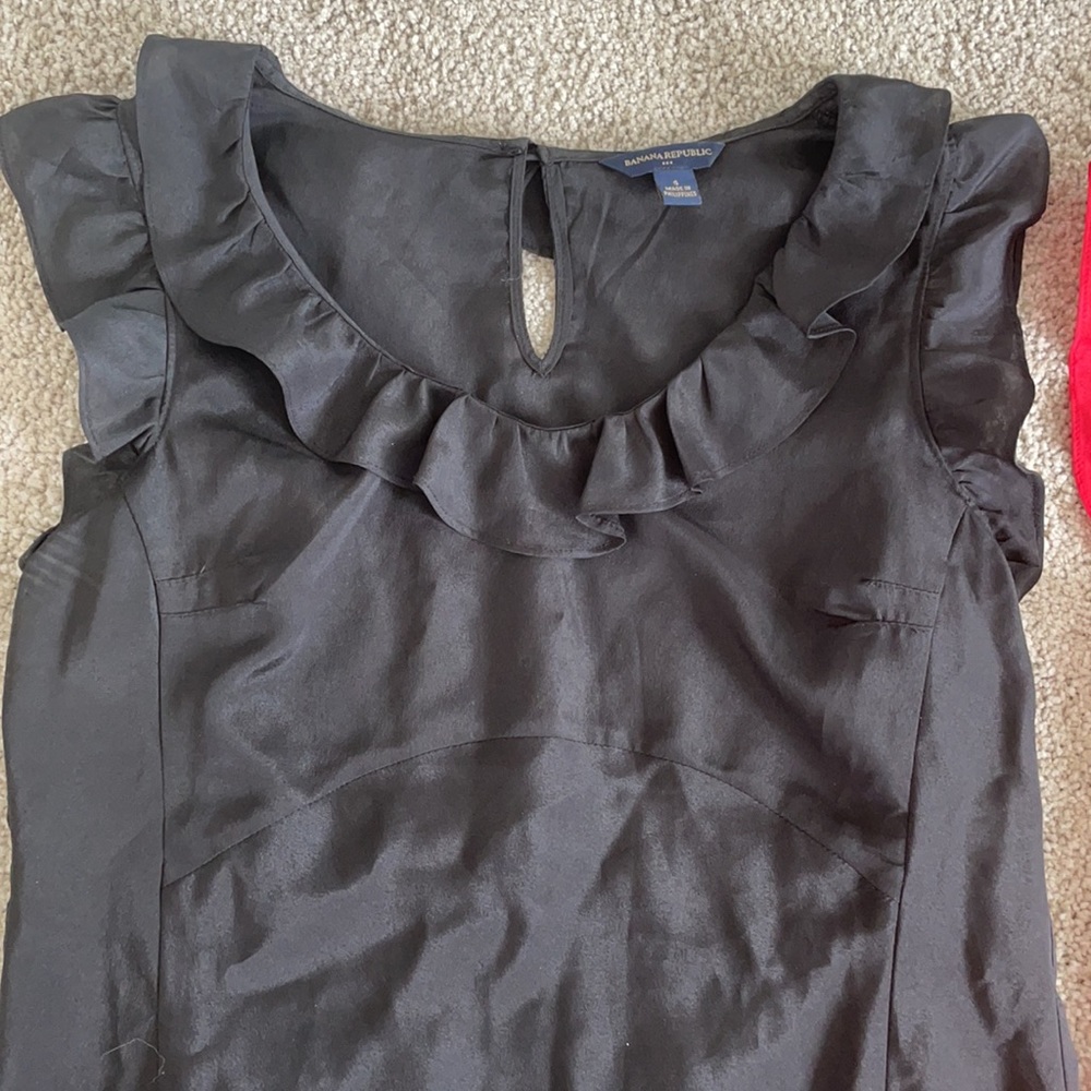 ❤️ & 🖤 Tops - Picture 3 of 4